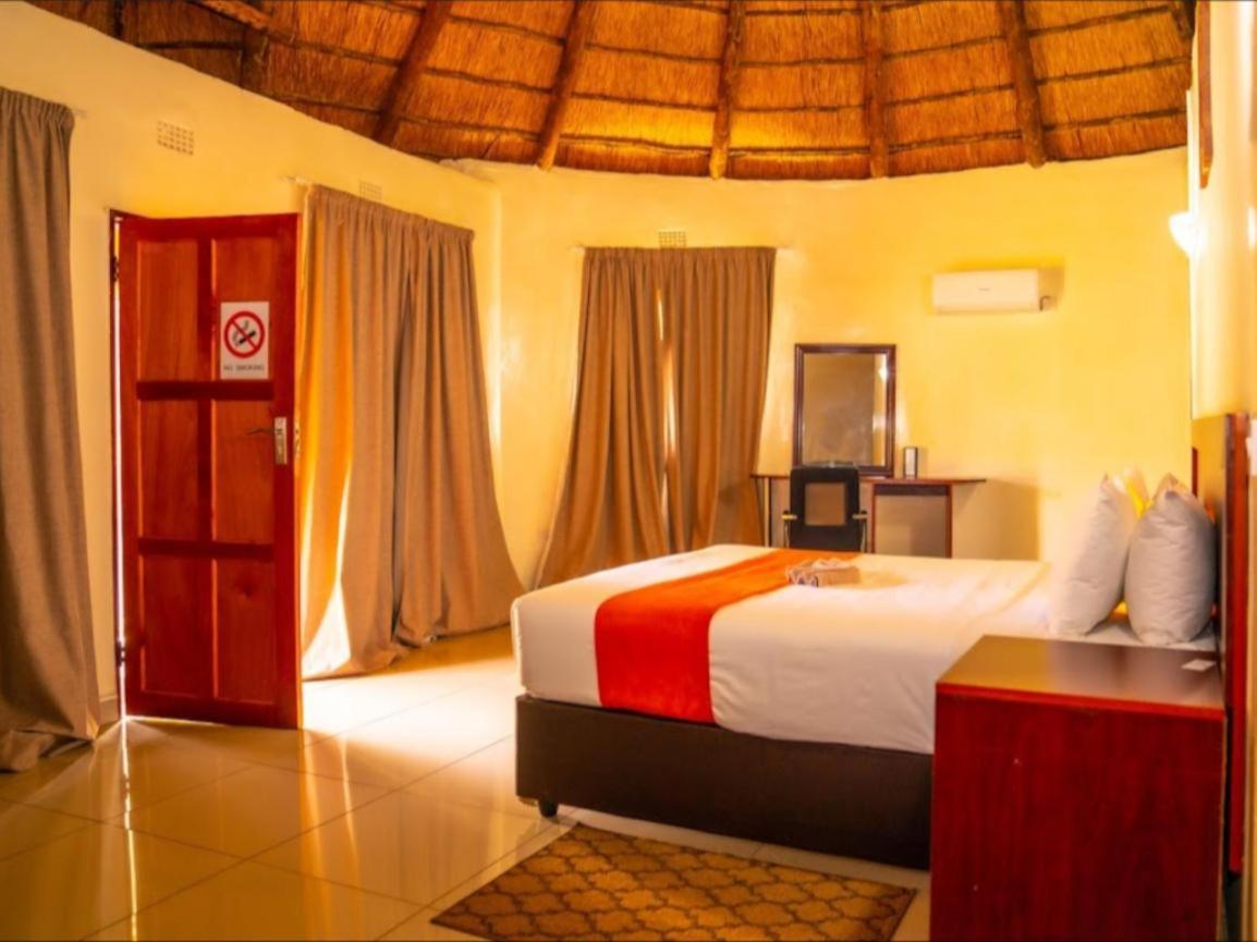 Nkanga Hotel Kasane Exterior foto